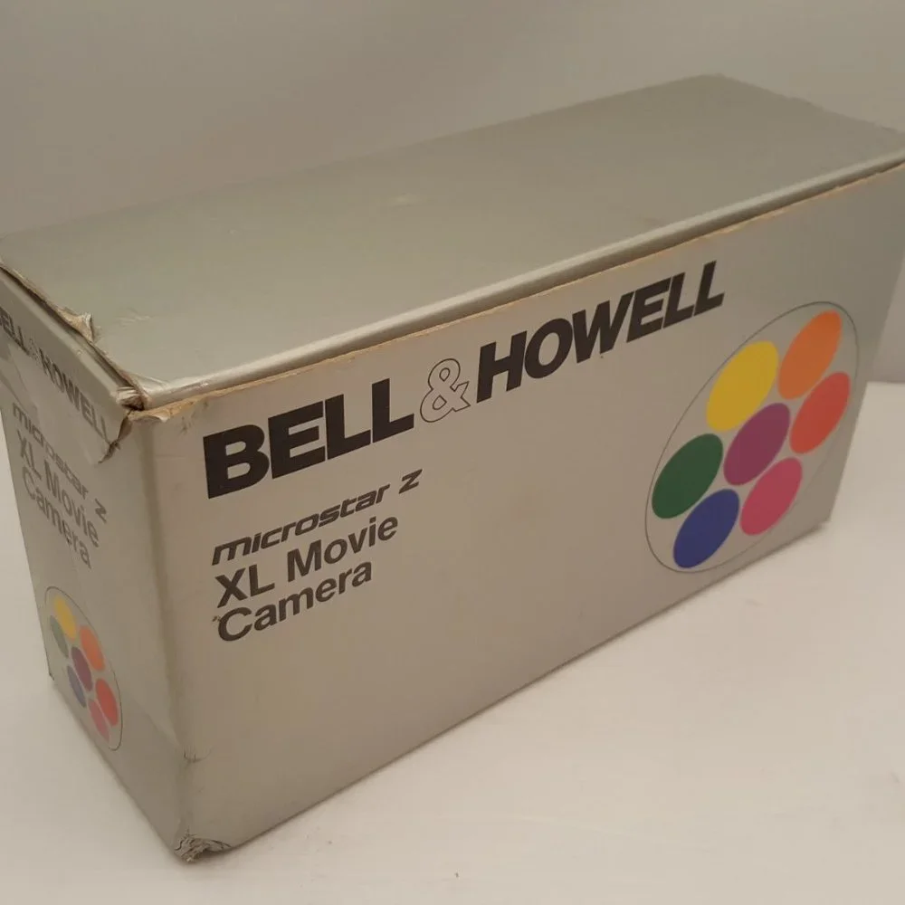 BELL & HOWELL 2230 microstar z XL Movie Camera w/ Kodachrome 40 Type A Cart